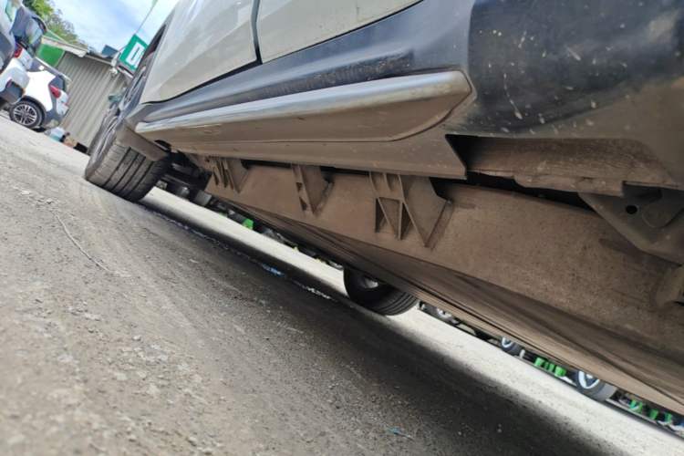 Used CIIMO X-NV 2020 Windstorm Edition Left Side Sill