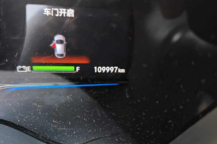 Used CIIMO X-NV 2020 Windstorm Edition Odometer Close Up
