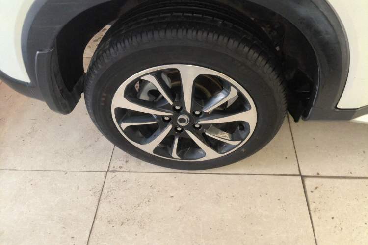 Used CIIMO X-NV 2020 Windstorm Edition Right Rear Wheel Hub