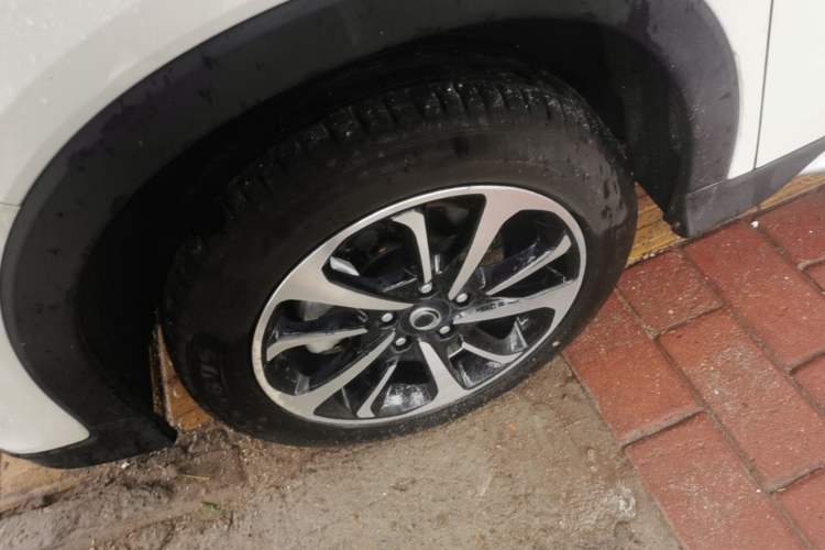 Used CIIMO X-NV 2021 Wind-Chase Version Left Front Wheel Hub