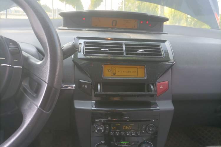 Used Citroen C-Quatre 2013 Sedan 1.6L Manual - Prestige Model Audio And AC Panel