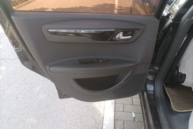 Used Citroen C-Quatre 2013 Sedan 1.6L Manual - Prestige Model Interior 8