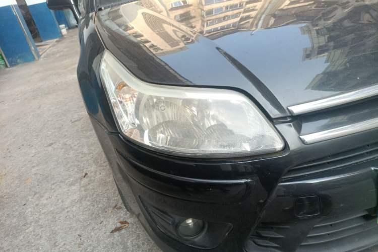 Used Citroen C-Quatre 2009 Two-Box 2.0L Manual Champion Edition Right Front Headlight