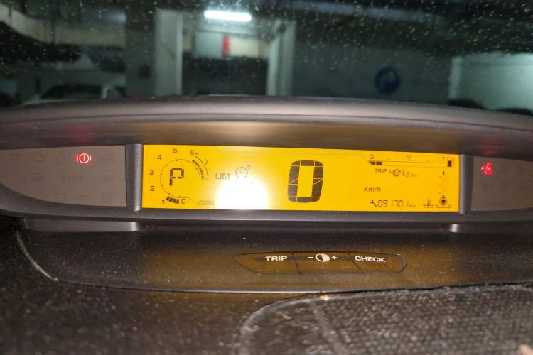 Used Citroen C-Quatre 2009 Sedan 1.6L Automatic Fashion Edition Odometer Close Up