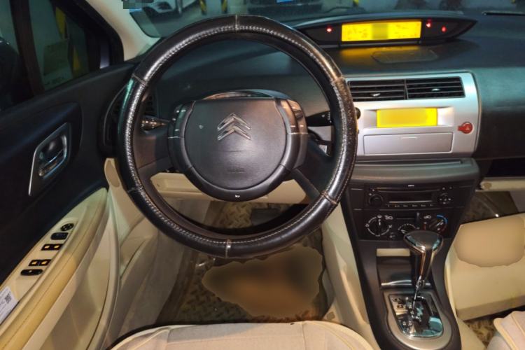 Used Citroen C-Quatre 2009 Sedan 1.6L Automatic Fashion Edition Steering Wheel