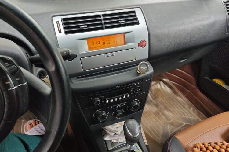 Used Citroen C-Quatre 2009 Sedan 2.0L Automatic Fashion Edition Audio And AC Panel