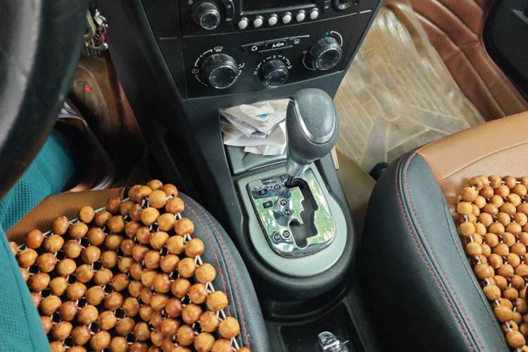 Used Citroen C-Quatre 2009 Sedan 2.0L Automatic Fashion Edition Gear Lever