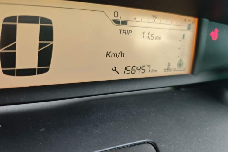 Used Citroen C-Quatre 2009 Sedan 2.0L Automatic Fashion Edition Odometer Close Up