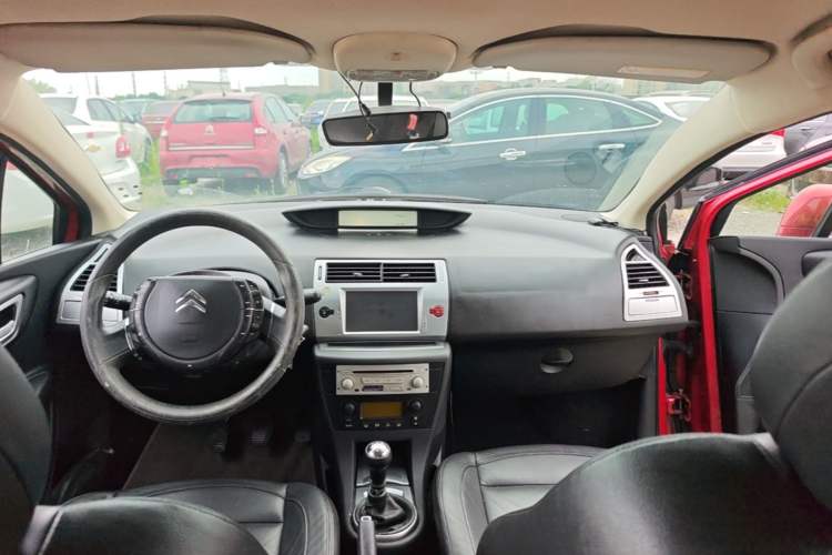 Used Citroen C-Quatre 2009 Sedan 1.6L Manual Fashion Edition Center Console
