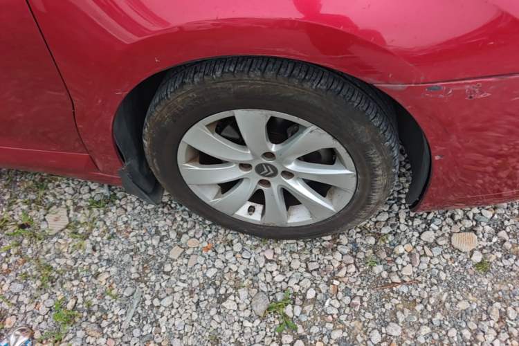 Used Citroen C-Quatre 2009 Sedan 1.6L Manual Fashion Edition Right Front Wheel Hub