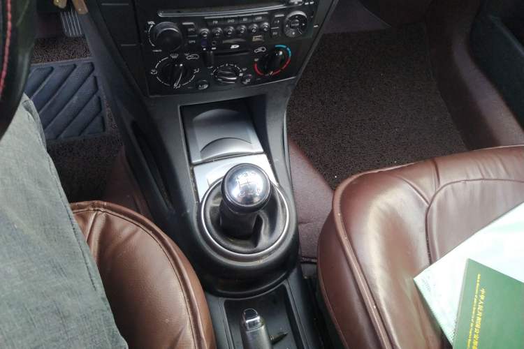 Used Citroen C-Quatre 2009 Sedan 1.6L Manual Fashion Edition Gear Lever