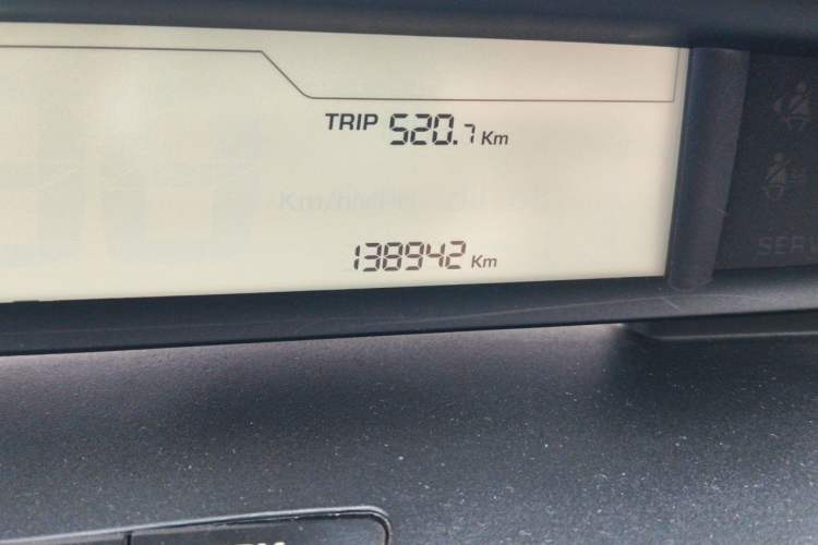 Used Citroen C-Quatre 2009 Sedan 2.0L Manual Fashion Edition Odometer Close Up