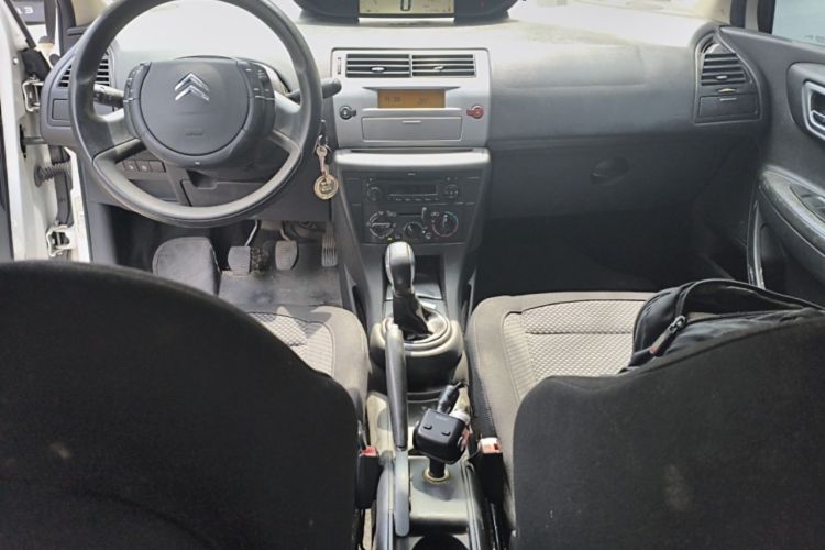Used Citroen C-Quatre 2009 Sedan 1.6L Manual Fashion Edition Center Console