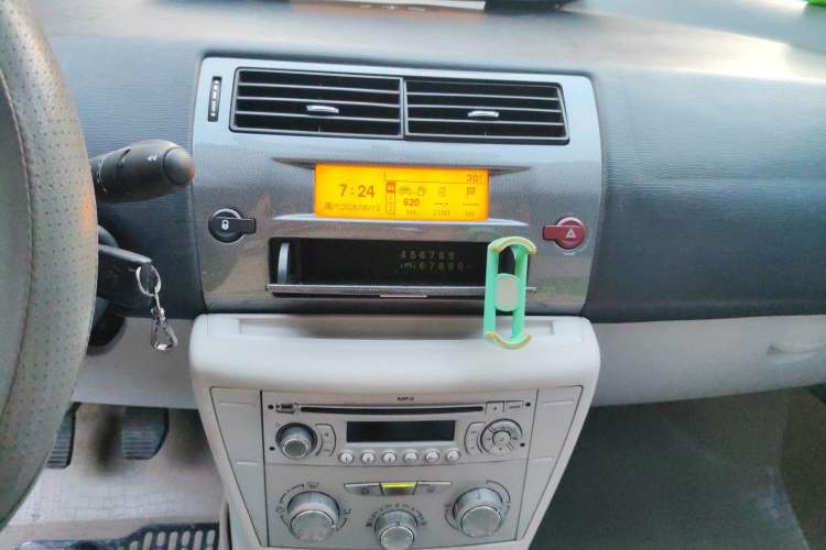 Used Citroen C-Quatre 2010 Sedan 1.6L Manual Shangle Version Audio And AC Panel