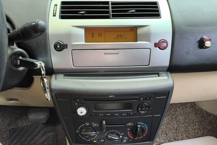 Used Citroen C-Quatre 2010 Sedan 1.6L Automatic Shangle Edition Audio And AC Panel