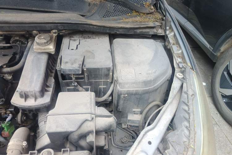 Used Citroen C-Quatre 2010 Sedan 1.6L Automatic Shangle Edition Engine Bay Left