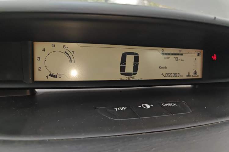 Used Citroen C-Quatre 2010 Sedan 1.6L Manual Shangle Version Instrument Cluster