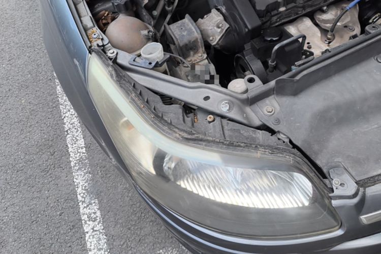 Used Citroen C-Quatre 2010 Sedan 1.6L Automatic Shangle Edition Right Front Headlight