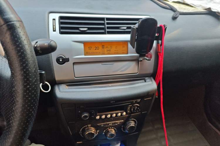 Used Citroen C-Quatre 2010 Hatchback 1.6L Manual Shangle Edition Audio And AC Panel