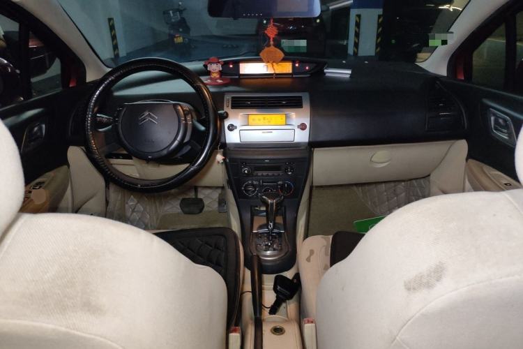 Used Citroen C-Quatre 2010 Sedan 1.6L Automatic Shangle Edition Center Console