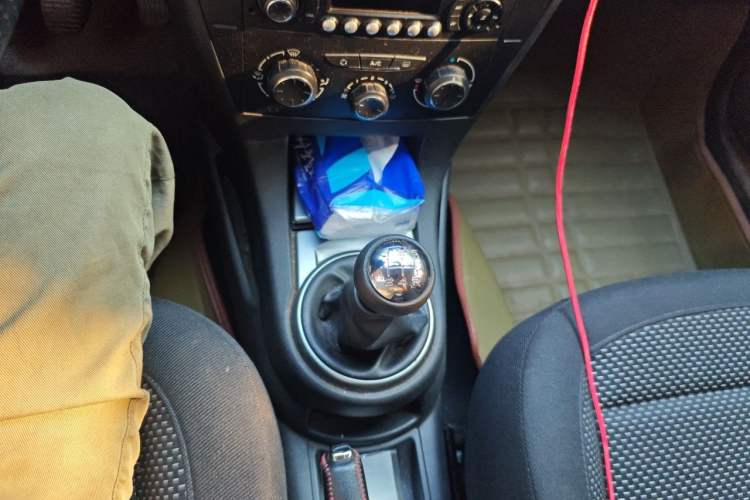 Used Citroen C-Quatre 2010 Hatchback 1.6L Manual Shangle Edition Gear Lever