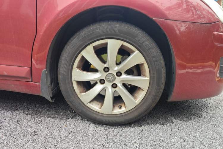 Used Citroen C-Quatre 2010 Sedan 1.6L Automatic Shangle Edition Right Front Wheel Hub