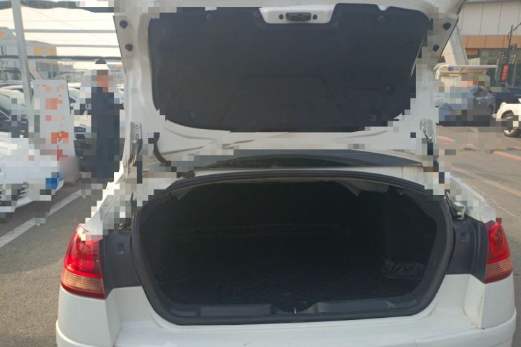 Used Citroen C-Quatre 2010 Sedan 1.6L Automatic Shangle Edition Trunk