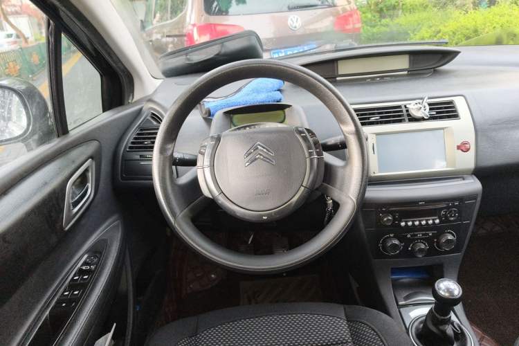 Used Citroen C-Quatre 2011 Sedan 1.6L Manual Champion Edition Steering Wheel