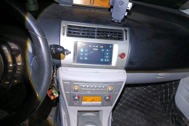 Used Citroen C-Quatre 2011 Hatchback 1.6L Manual Yueya Model Audio And AC Panel