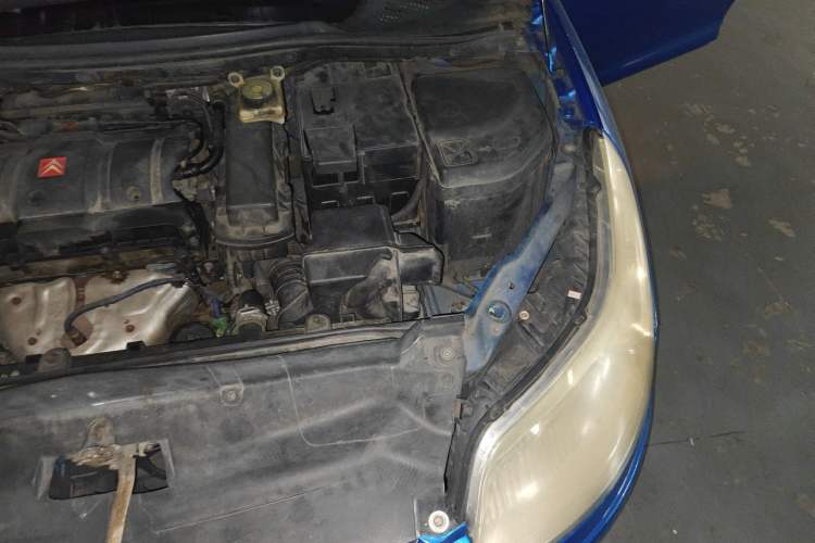 Used Citroen C-Quatre 2011 Hatchback 1.6L Automatic XuanYa Model Engine Bay Left