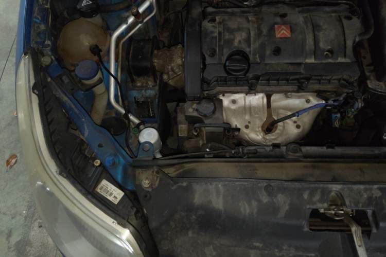 Used Citroen C-Quatre 2011 Hatchback 1.6L Automatic XuanYa Model Engine Bay Right