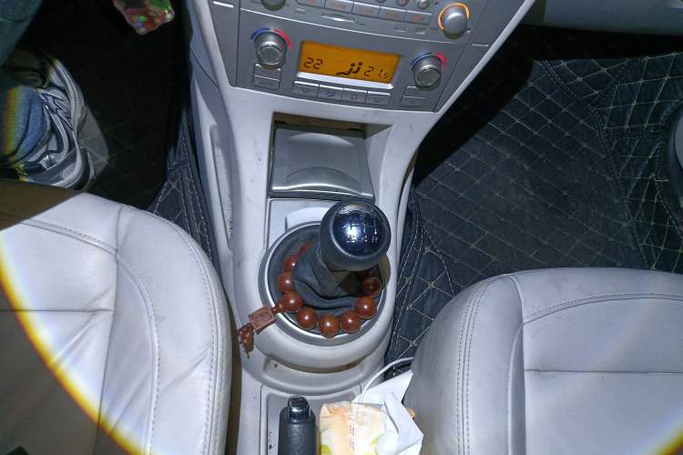 Used Citroen C-Quatre 2011 Hatchback 1.6L Manual Yueya Model Gear Lever