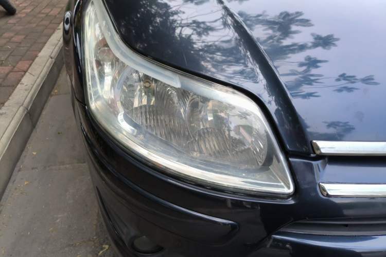 Used Citroen C-Quatre 2011 Hatchback 1.6L Automatic XuanYa Model Right Front Headlight
