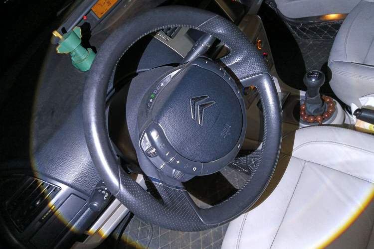 Used Citroen C-Quatre 2011 Hatchback 1.6L Manual Yueya Model Steering Wheel