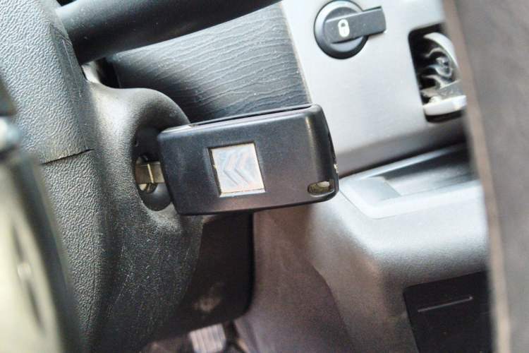 Used Citroen C-Quatre 2011 Hatchback 2.0L Manual Jingya Model Vehicle Key