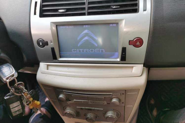 Used Citroen C-Quatre 2011 Sedan 1.6L Automatic Fashion Edition Audio And AC Panel