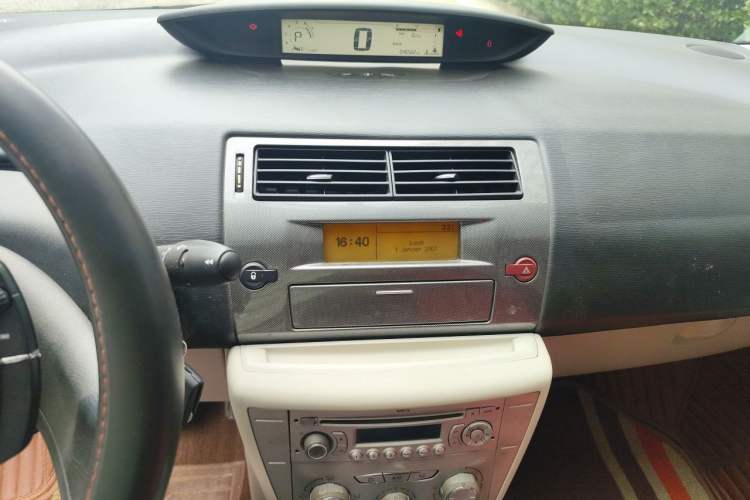 Used Citroen C-Quatre 2011 Sedan 1.6L Automatic Fashion Edition Audio And AC Panel