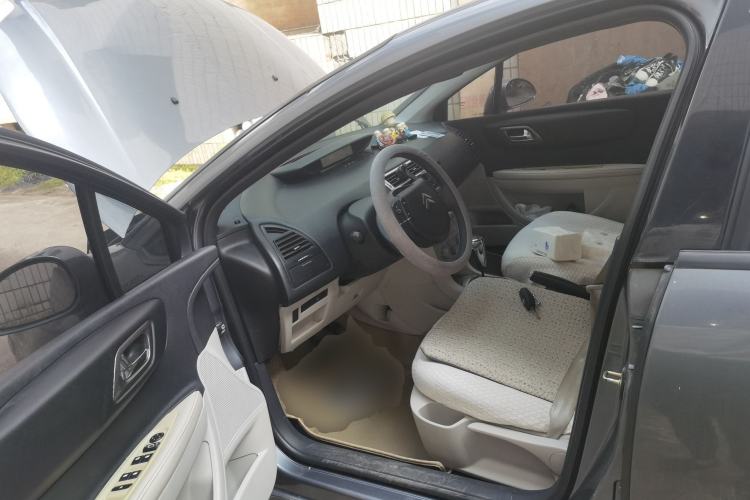 Used Citroen C-Quatre 2011 Sedan 1.6L Automatic Fashion Edition Driver Seat