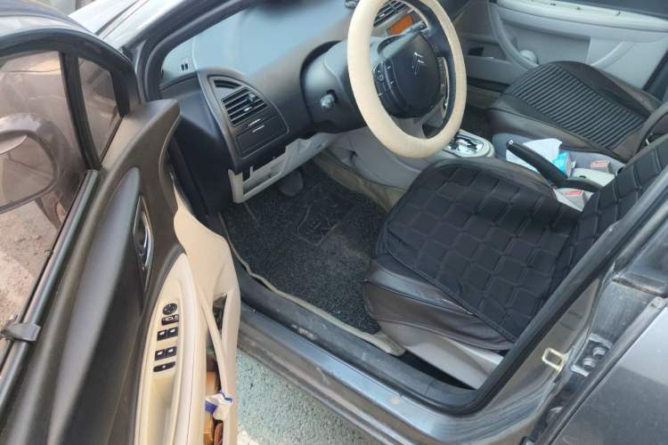 Used Citroen C-Quatre 2011 Sedan 1.6L Automatic Fashion Edition Driver Seat