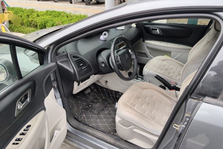 Used Citroen C-Quatre 2011 Sedan 1.6L Automatic Fashion Edition Driver Seat