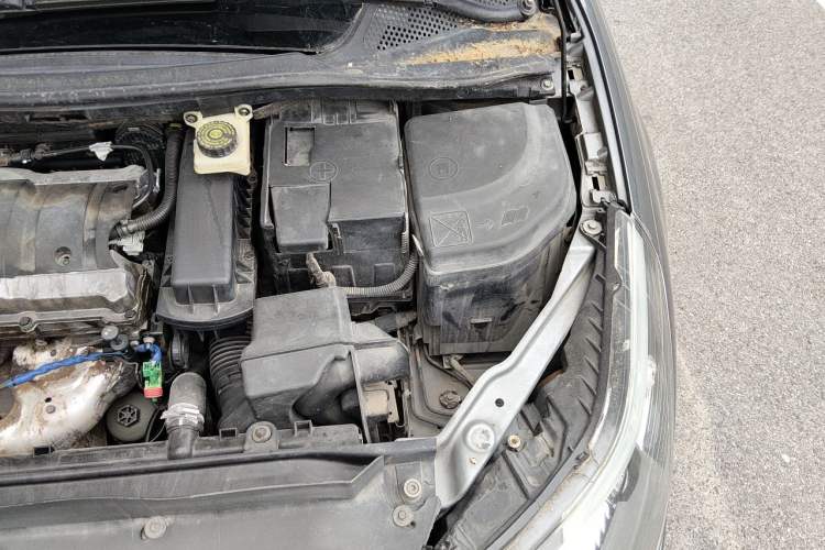 Used Citroen C-Quatre 2011 Sedan 1.6L Automatic Fashion Edition Engine Bay Left