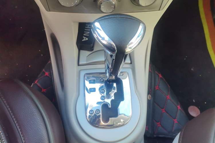 Used Citroen C-Quatre 2011 Sedan 1.6L Automatic Fashion Edition Gear Lever