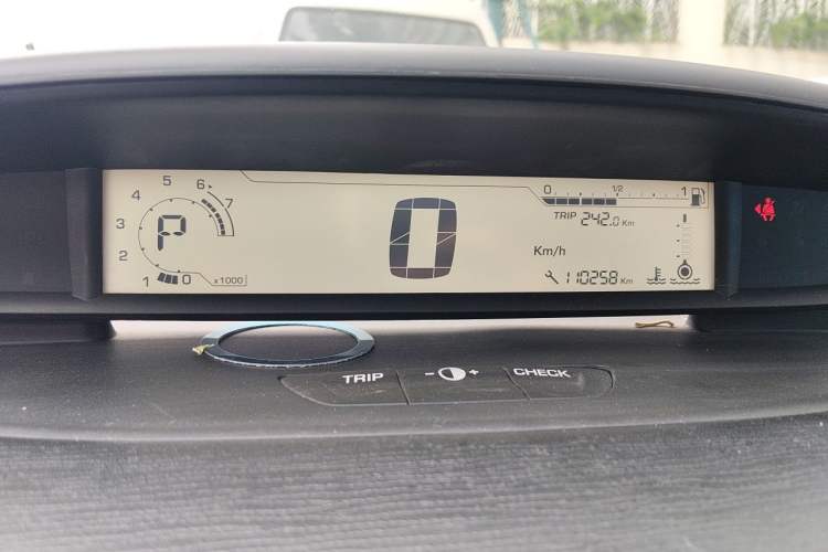Used Citroen C-Quatre 2011 Sedan 1.6L Automatic Fashion Edition Instrument Cluster