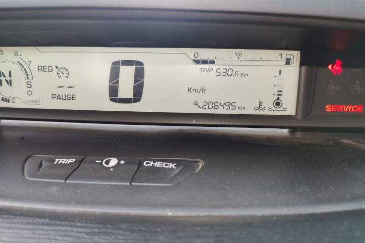 Used Citroen C-Quatre 2011 Sedan 1.6L Automatic Fashion Edition Odometer Close Up