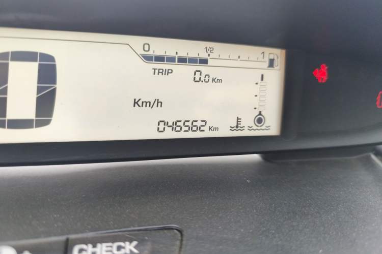 Used Citroen C-Quatre 2011 Sedan 1.6L Automatic Fashion Edition Odometer Close Up