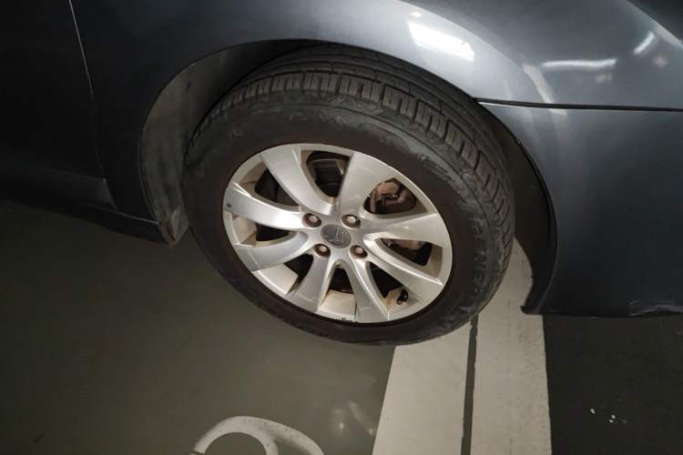 Used Citroen C-Quatre 2011 Sedan 1.6L Automatic Comfort Model Right Front Wheel Hub