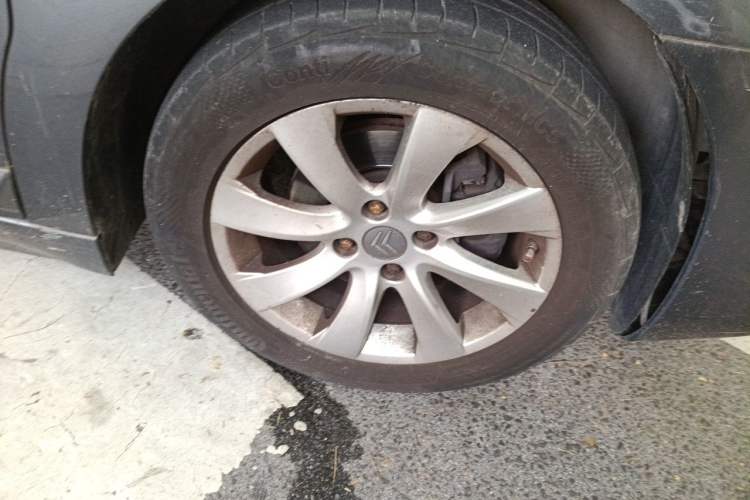 Used Citroen C-Quatre 2011 Sedan 1.6L Automatic Fashion Edition Right Front Wheel Hub