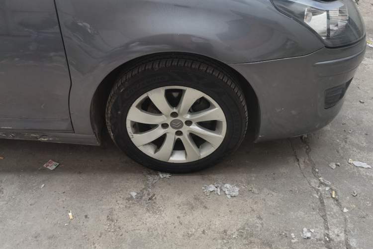 Used Citroen C-Quatre 2011 Sedan 1.6L Automatic Fashion Edition Right Front Wheel Hub