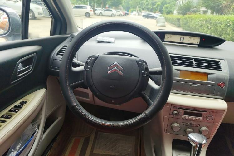 Used Citroen C-Quatre 2011 Sedan 1.6L Automatic Fashion Edition Steering Wheel