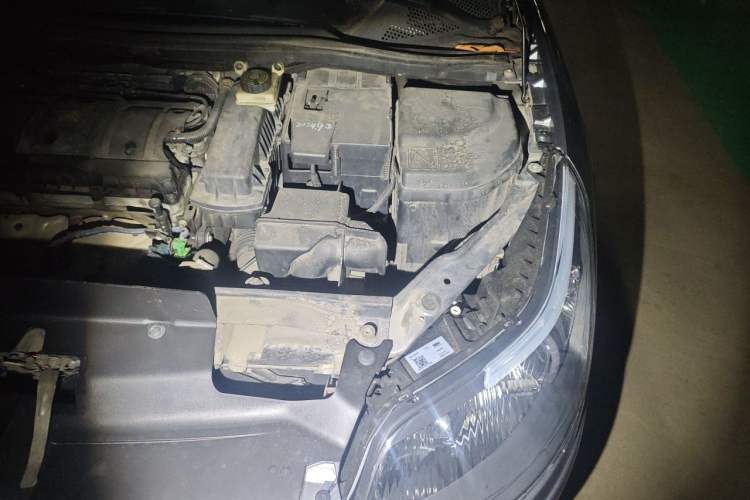 Used Citroen C-Quatre 2011 Sedan 1.6L Automatic Champion Edition Engine Bay Left